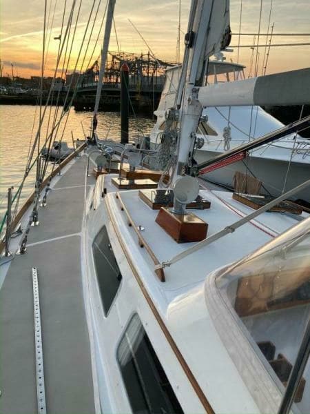 1982 Hinckley Sou'wester 59