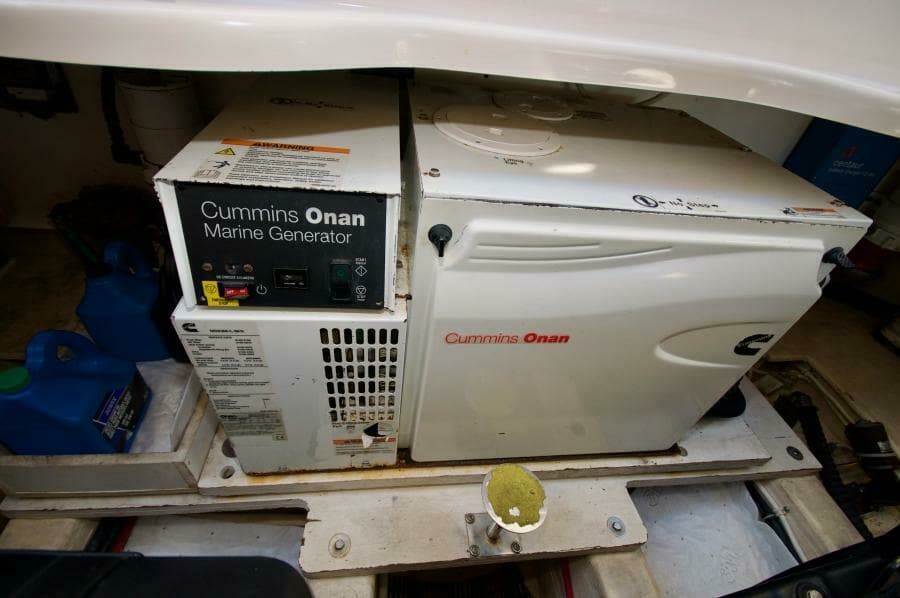 2008 35 Tiara Sovran - Fridge Benefit -Engine Room - Generator
