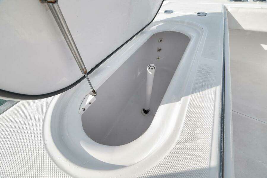 2016 Bahama Bahama 41