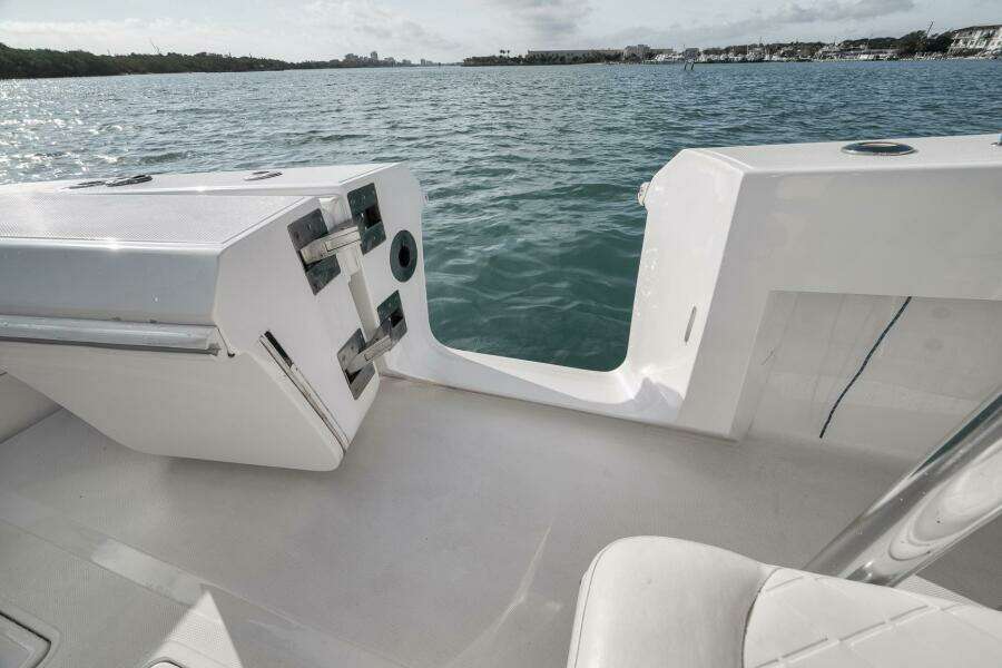 2016 Bahama Bahama 41