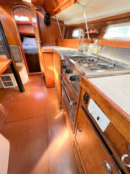 1989 Jeanneau Voyage 11.2