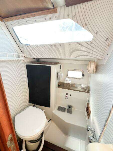 1989 Jeanneau Voyage 11.2