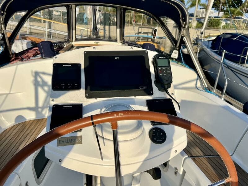 2005 Jeanneau Sun Odyssey 35