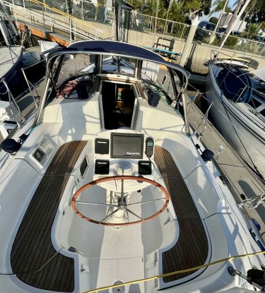 2005 Jeanneau Sun Odyssey 35