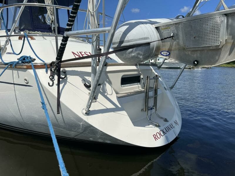 2002 Moody 38-2 Sloop