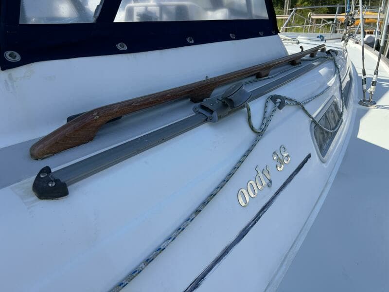 2002 Moody 38-2 Sloop