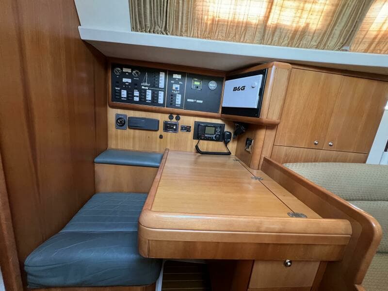 2002 Moody 38-2 Sloop