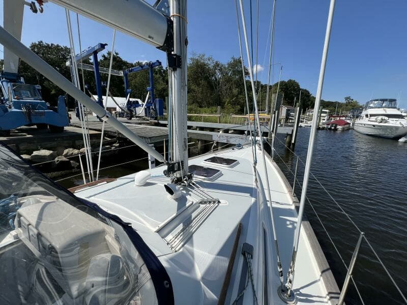 2002 Moody 38-2 Sloop