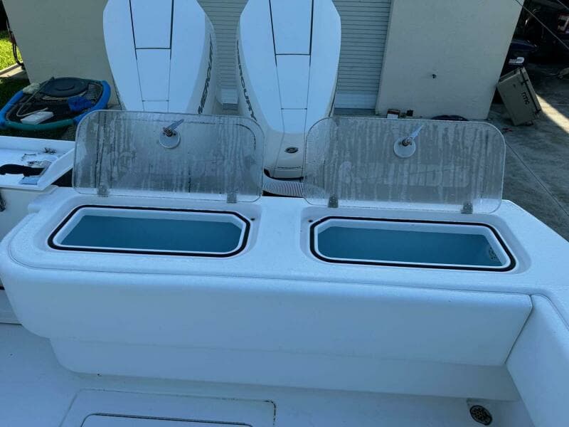 2024 Contender 32 Step