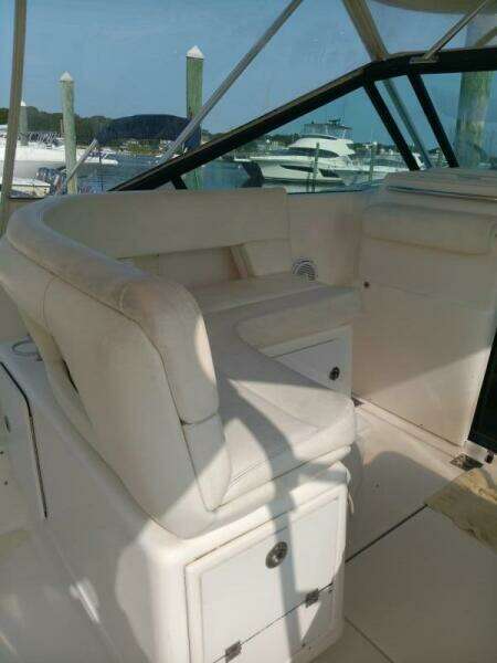 2004 Tiara Yachts 3100 Open