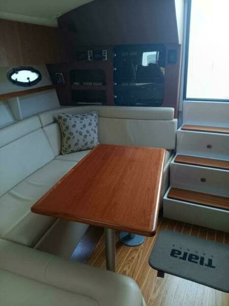 2004 Tiara Yachts 3100 Open