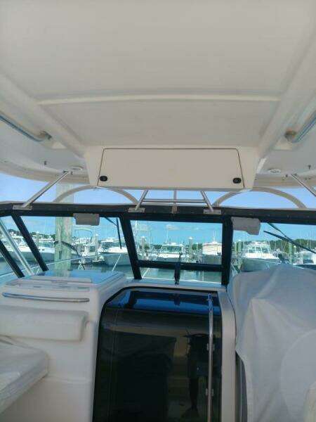 2004 Tiara Yachts 3100 Open