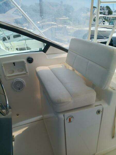 2004 Tiara Yachts 3100 Open