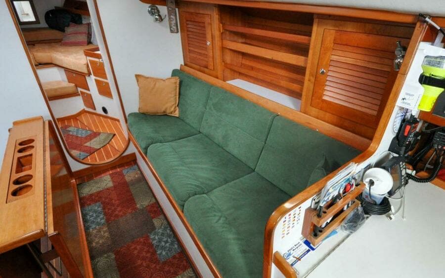 J/42 - Canty - Salon