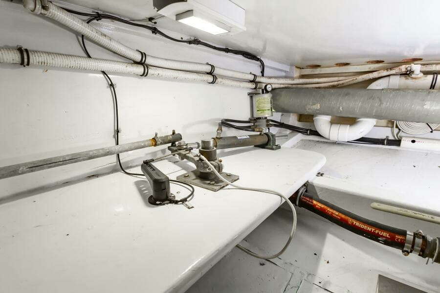 1994 Custom Carolina 43 Blackwell Convertible