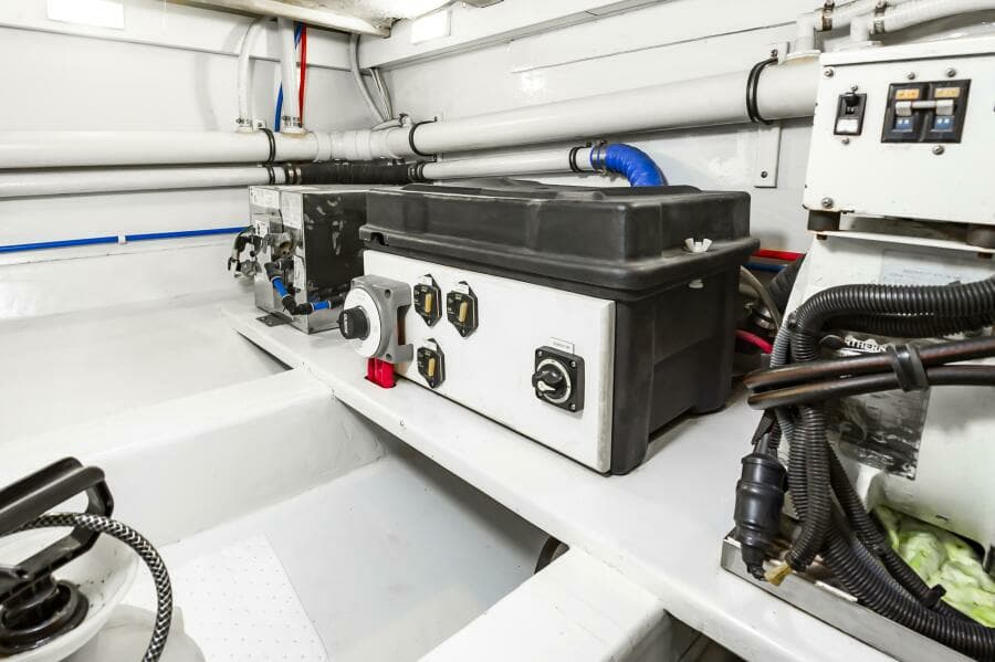 1994 Custom Carolina 43 Blackwell Convertible