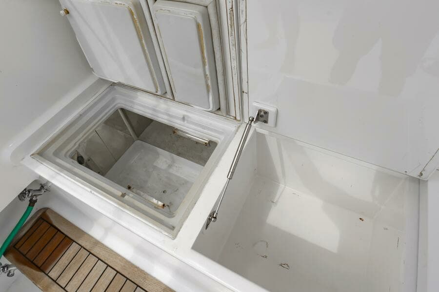 1994 Custom Carolina 43 Blackwell Convertible