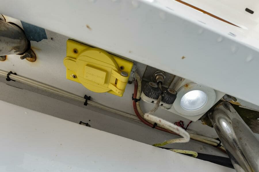 1994 Custom Carolina 43 Blackwell Convertible