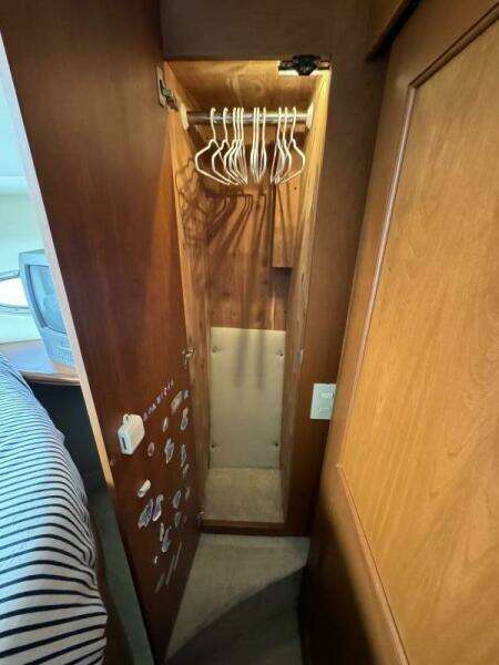 2004 Silverton 39 Motor Yacht
