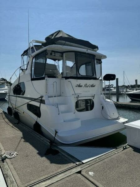 2004 Silverton 39 Motor Yacht