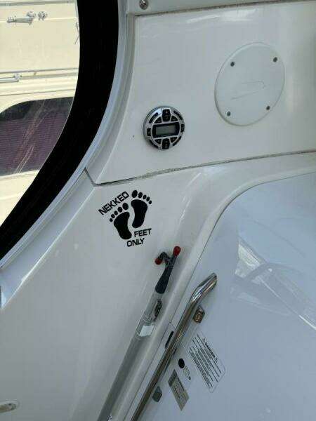 2004 Silverton 39 Motor Yacht