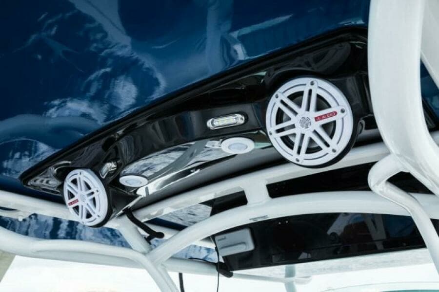 2025 Wellcraft 302 Fisherman