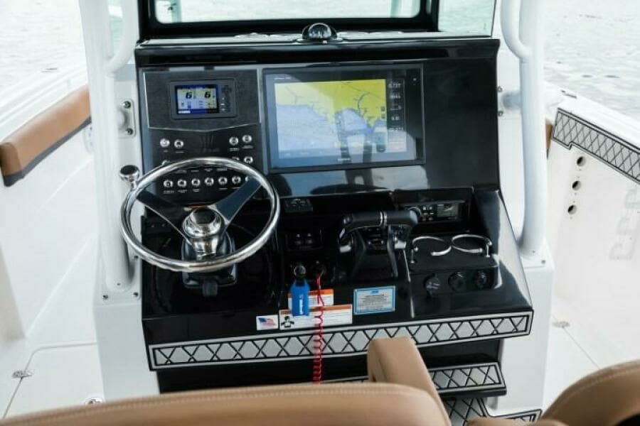 2025 Wellcraft 302 Fisherman