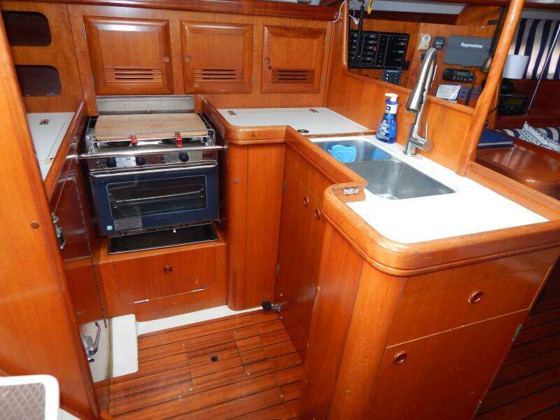 2001 Beneteau Oceanis 361 Clipper