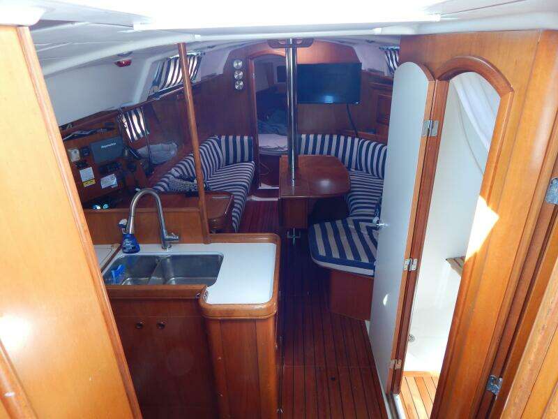 2001 Beneteau Oceanis 361 Clipper