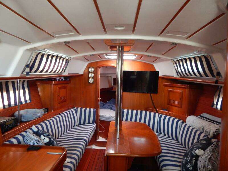 2001 Beneteau Oceanis 361 Clipper