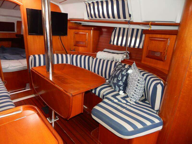2001 Beneteau Oceanis 361 Clipper