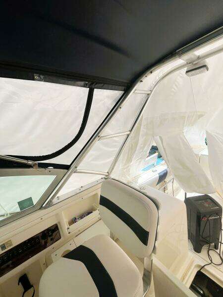 2001 Pursuit 2860 Denali