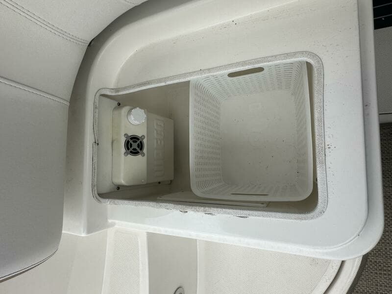 2018 Sea Ray Sundancer 400