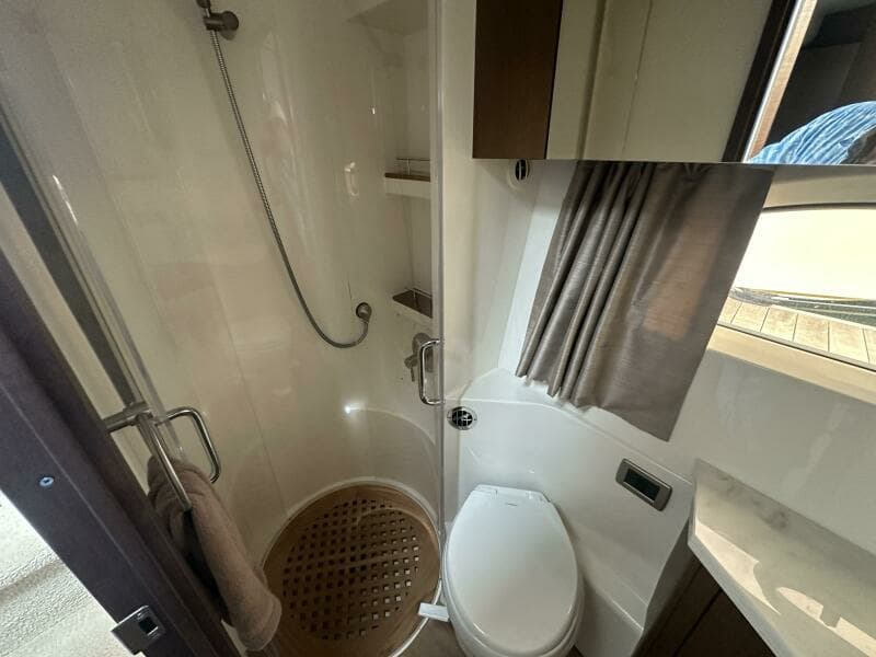 2018 Sea Ray Sundancer 400