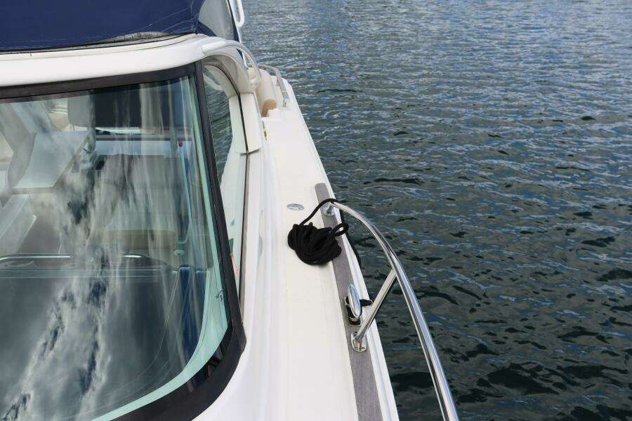 2012 Tiara Yachts 3100 Coronet