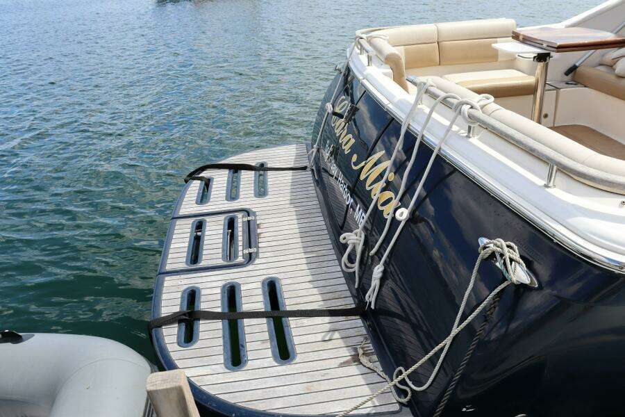 2012 Tiara Yachts 3100 Coronet