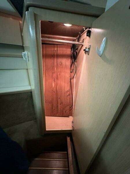 1996 Tiara Yachts 43 Open