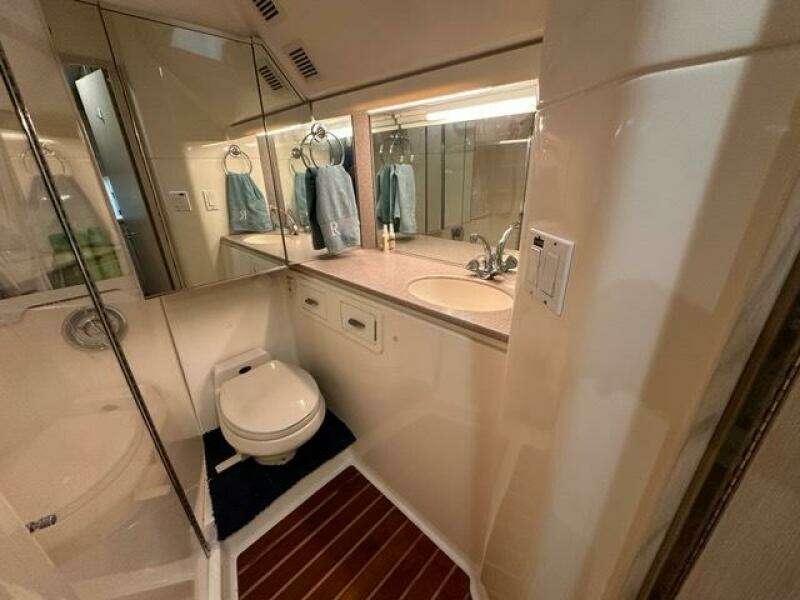 1996 Tiara Yachts 43 Open