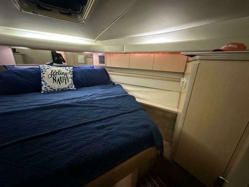 1996 Tiara Yachts 43 Open