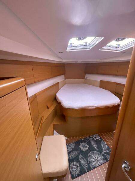 2009 Jeanneau Sun Odyssey 44i