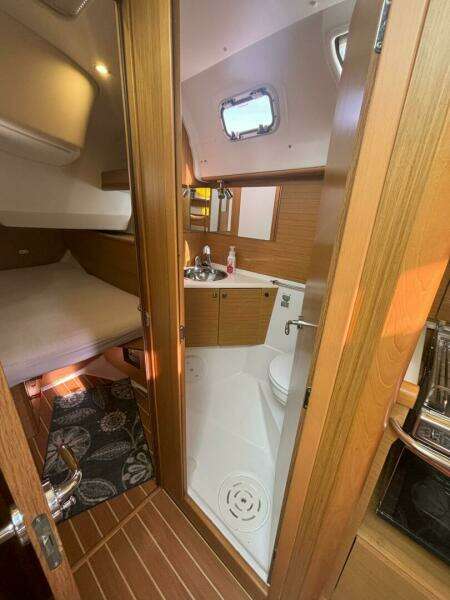 2009 Jeanneau Sun Odyssey 44i