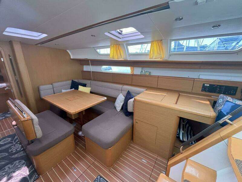 2009 Jeanneau Sun Odyssey 44i