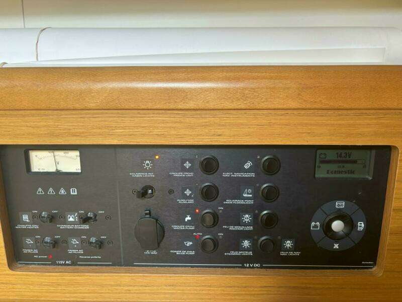 2009 Jeanneau Sun Odyssey 44i