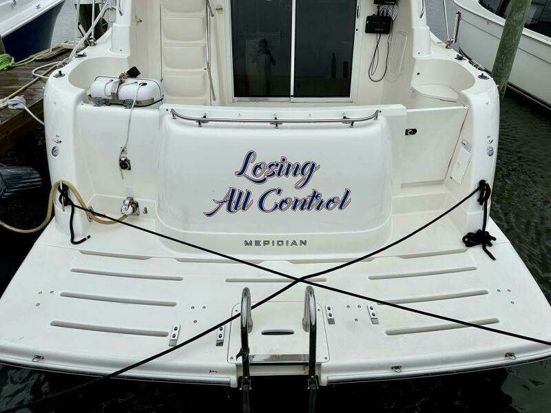 2007 Meridian 411 Sedan