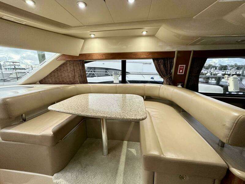 2007 Meridian 411 Sedan