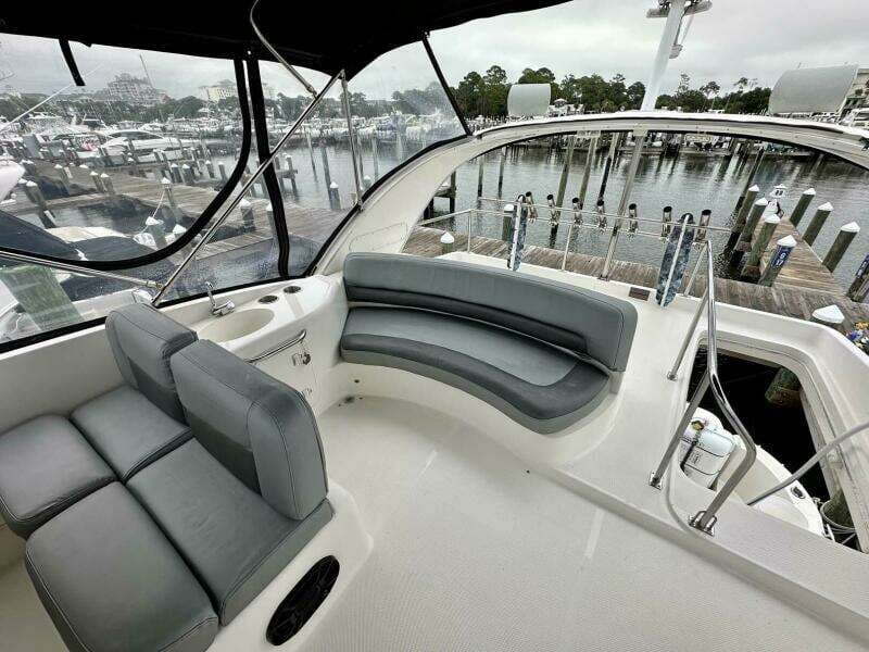 2007 Meridian 411 Sedan