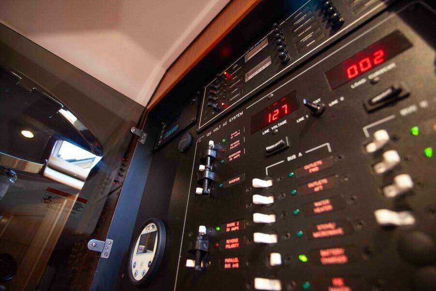 2024 True North Outboard Express