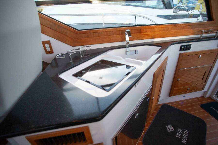 2024 True North Outboard Express