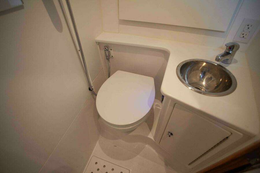 2024 True North Outboard Express