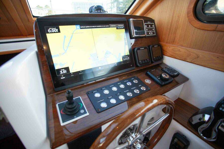 2024 True North Outboard Express